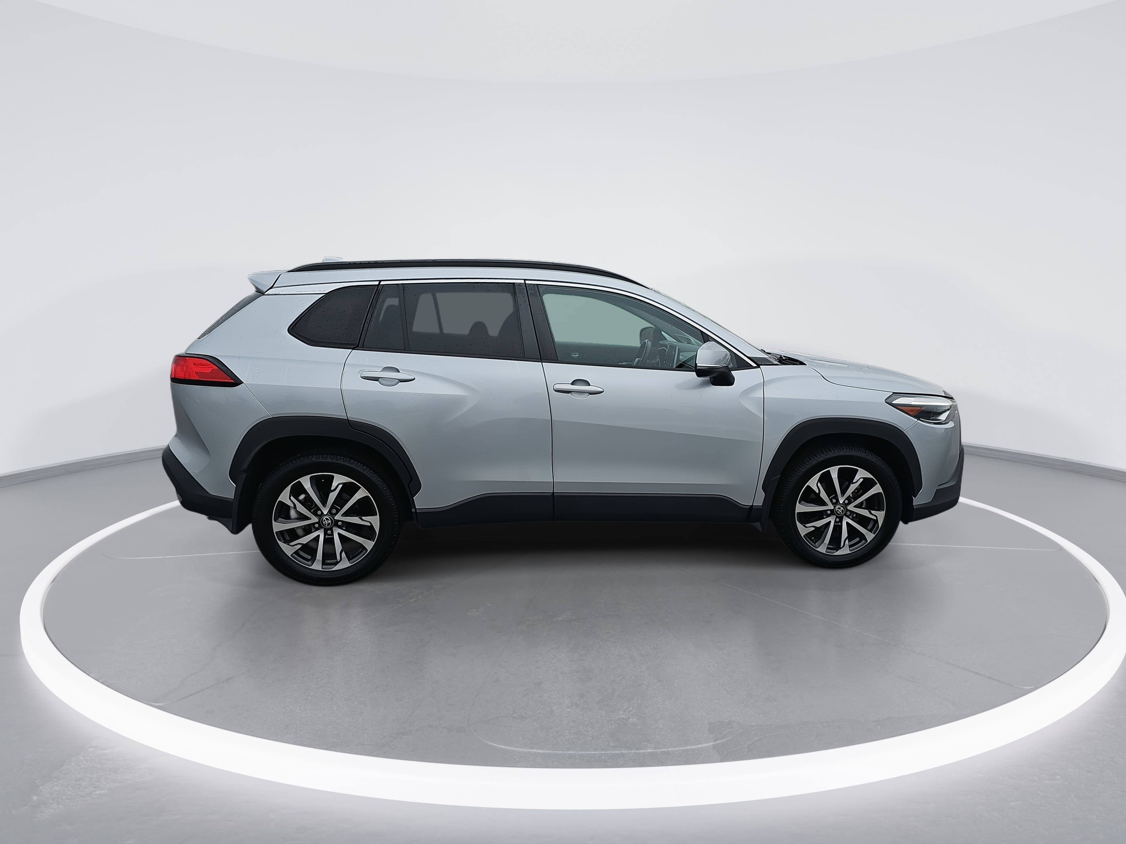 2022 Toyota Corolla Cross XLE 4WD