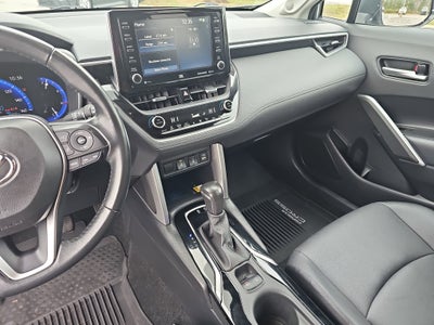 2022 Toyota Corolla Cross XLE 4WD