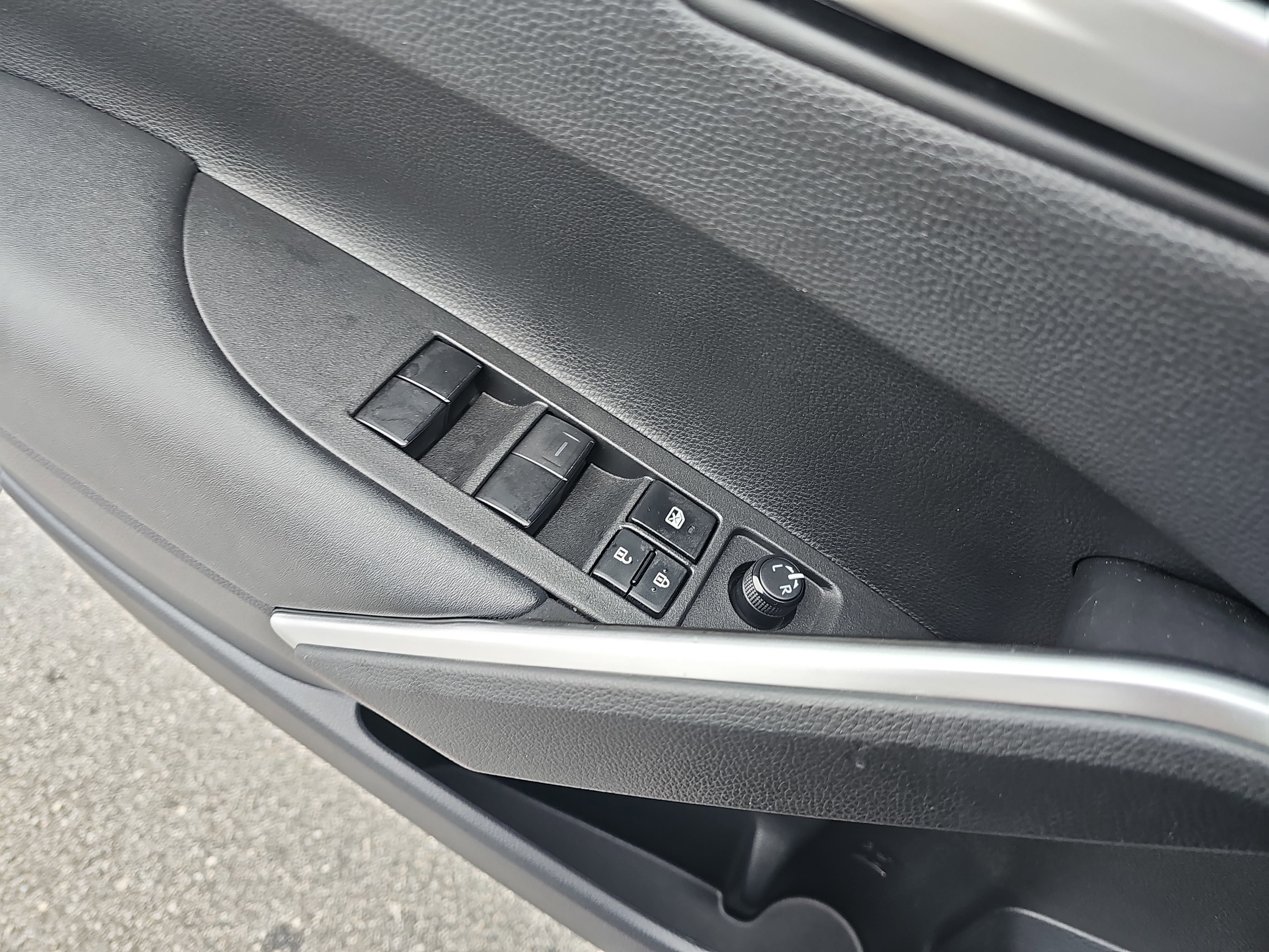 2022 Toyota Corolla Cross XLE 4WD