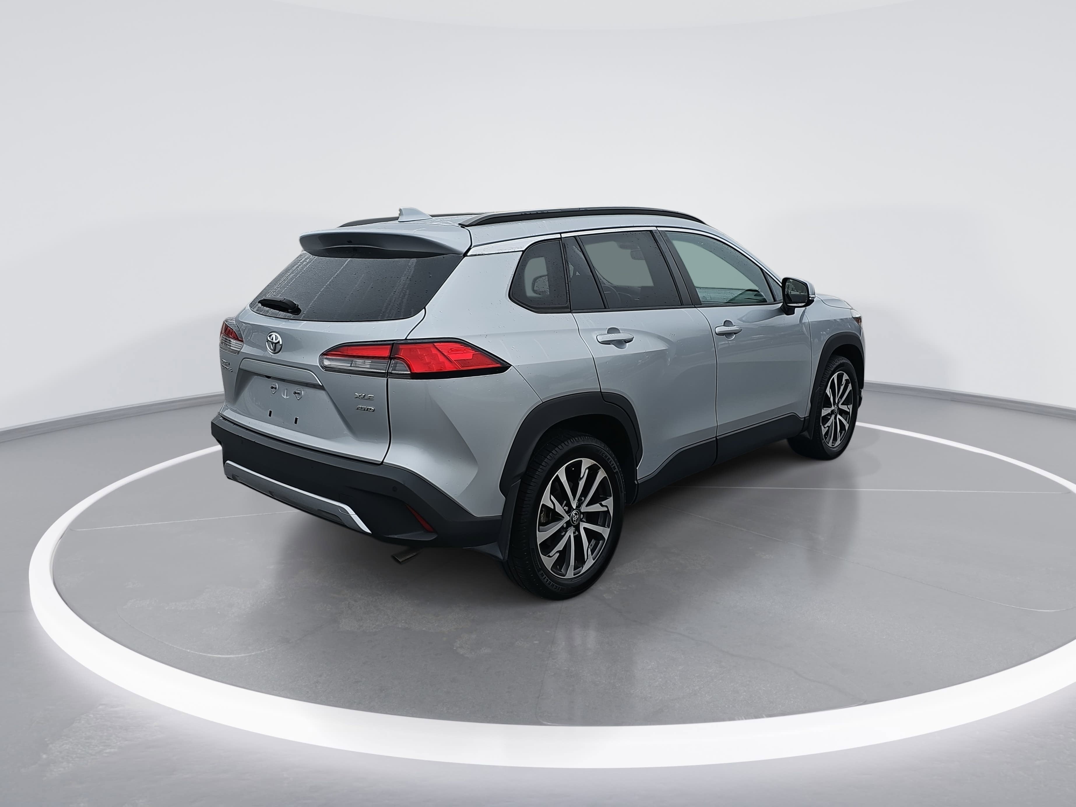 2022 Toyota Corolla Cross XLE 4WD