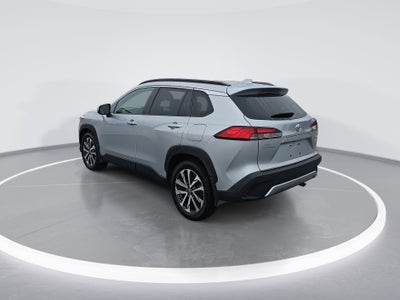 2022 Toyota Corolla Cross XLE 4WD