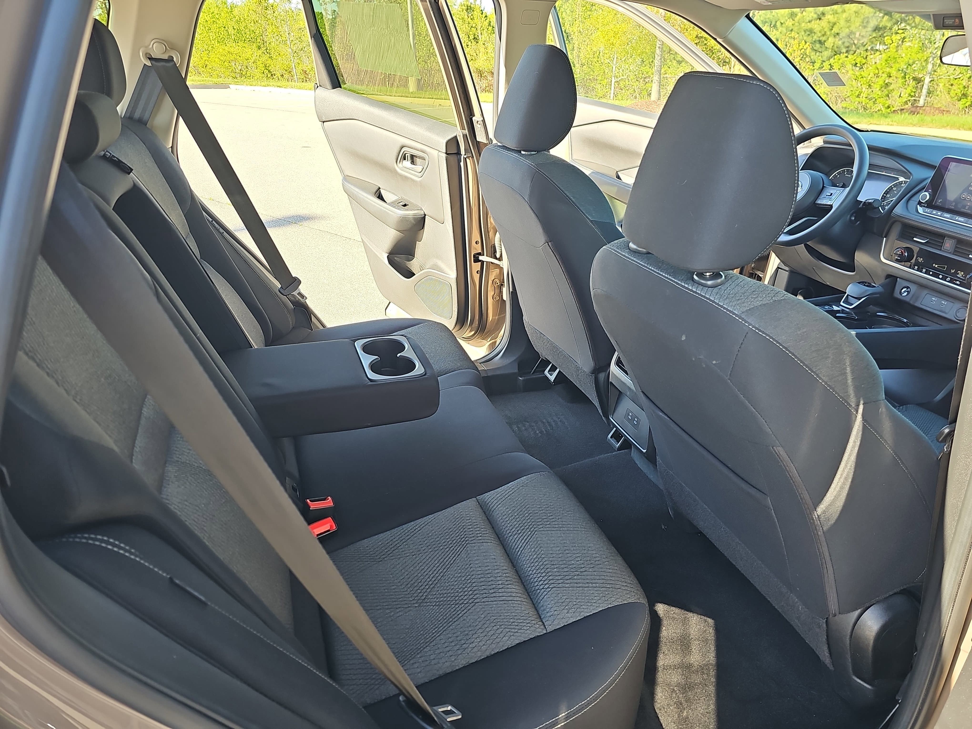 2024 Nissan Rogue AWD SV