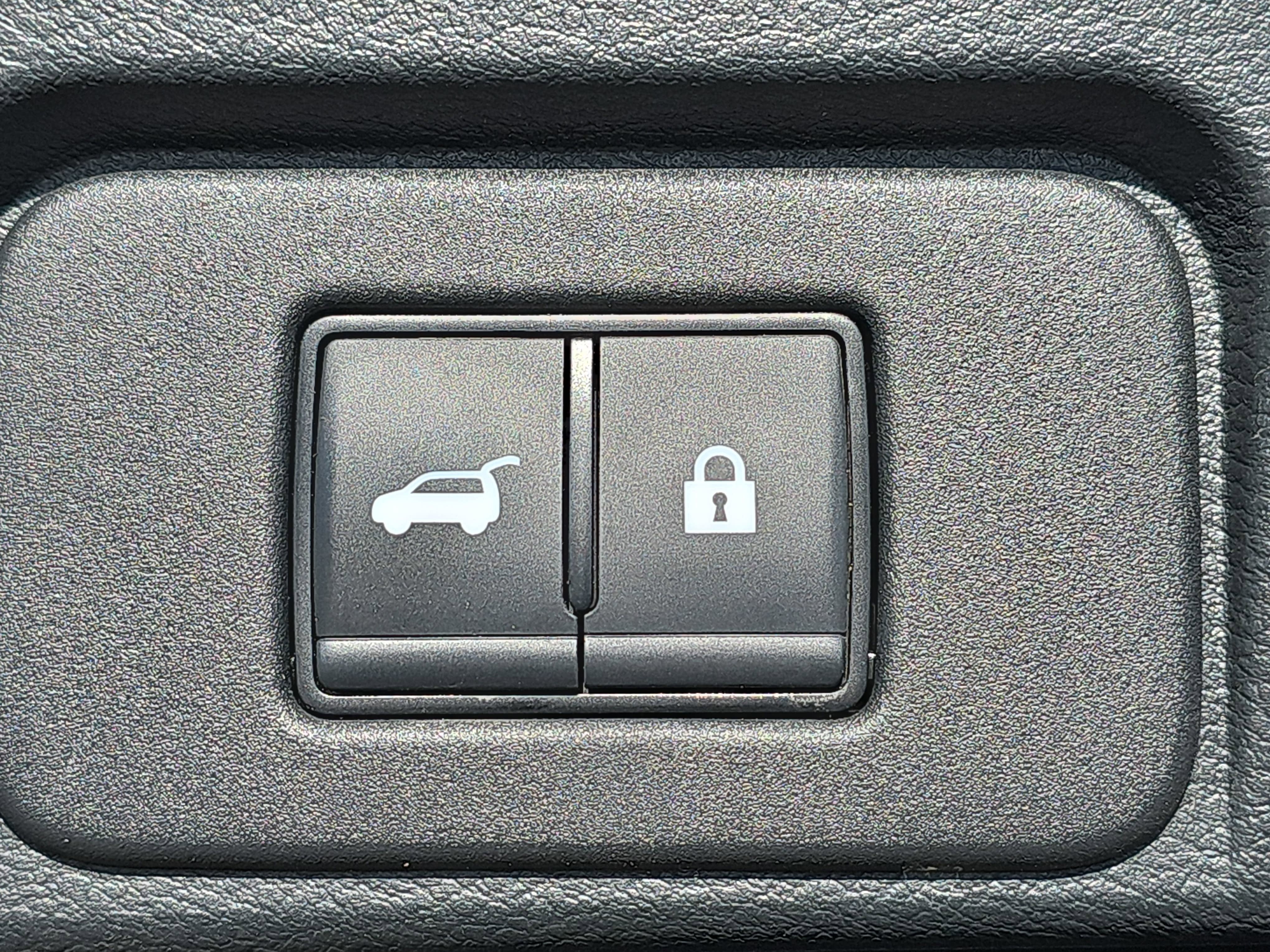 2024 Nissan Rogue AWD SV