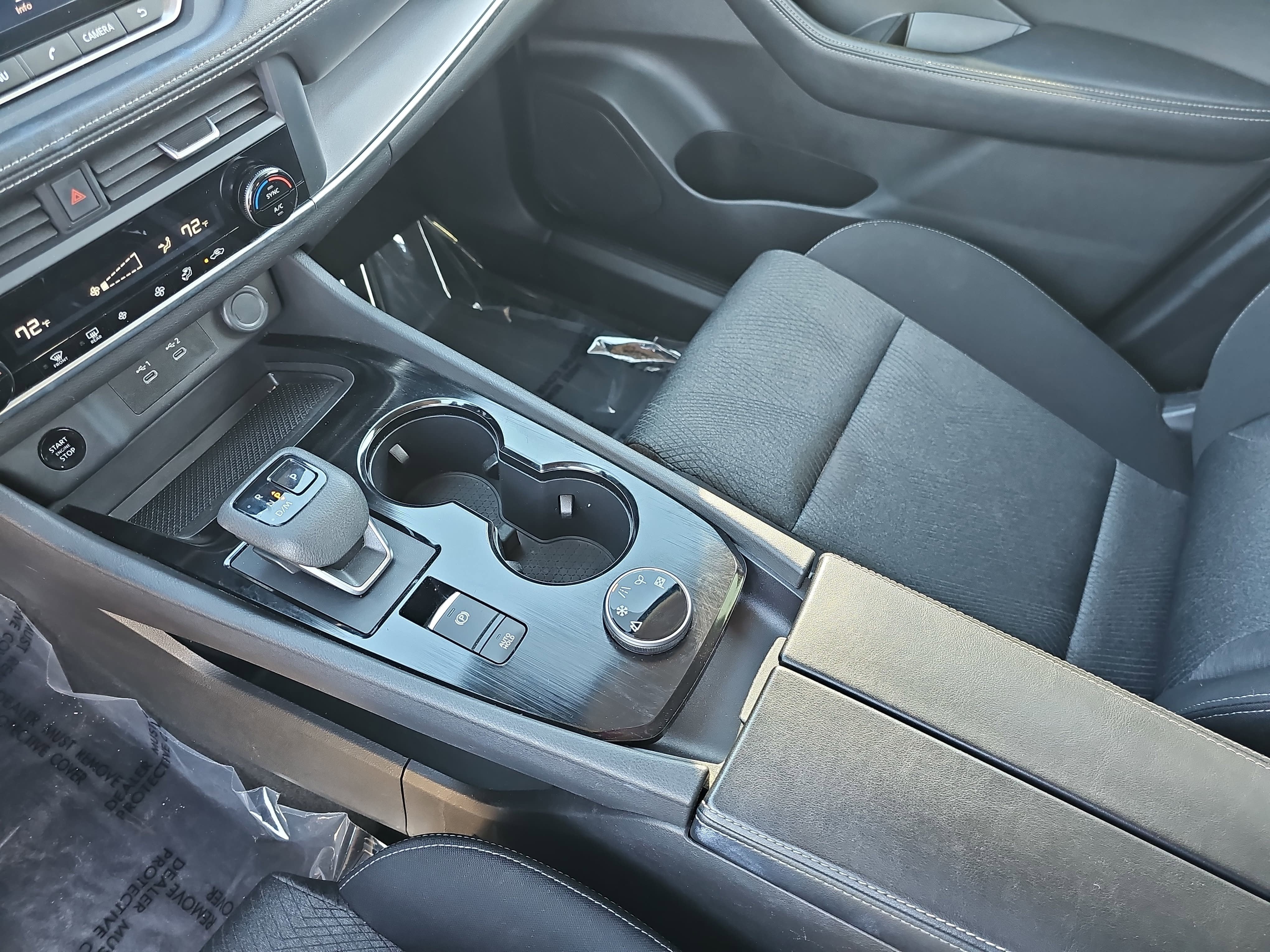 2024 Nissan Rogue AWD SV