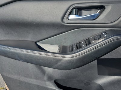 2024 Nissan Rogue AWD SV