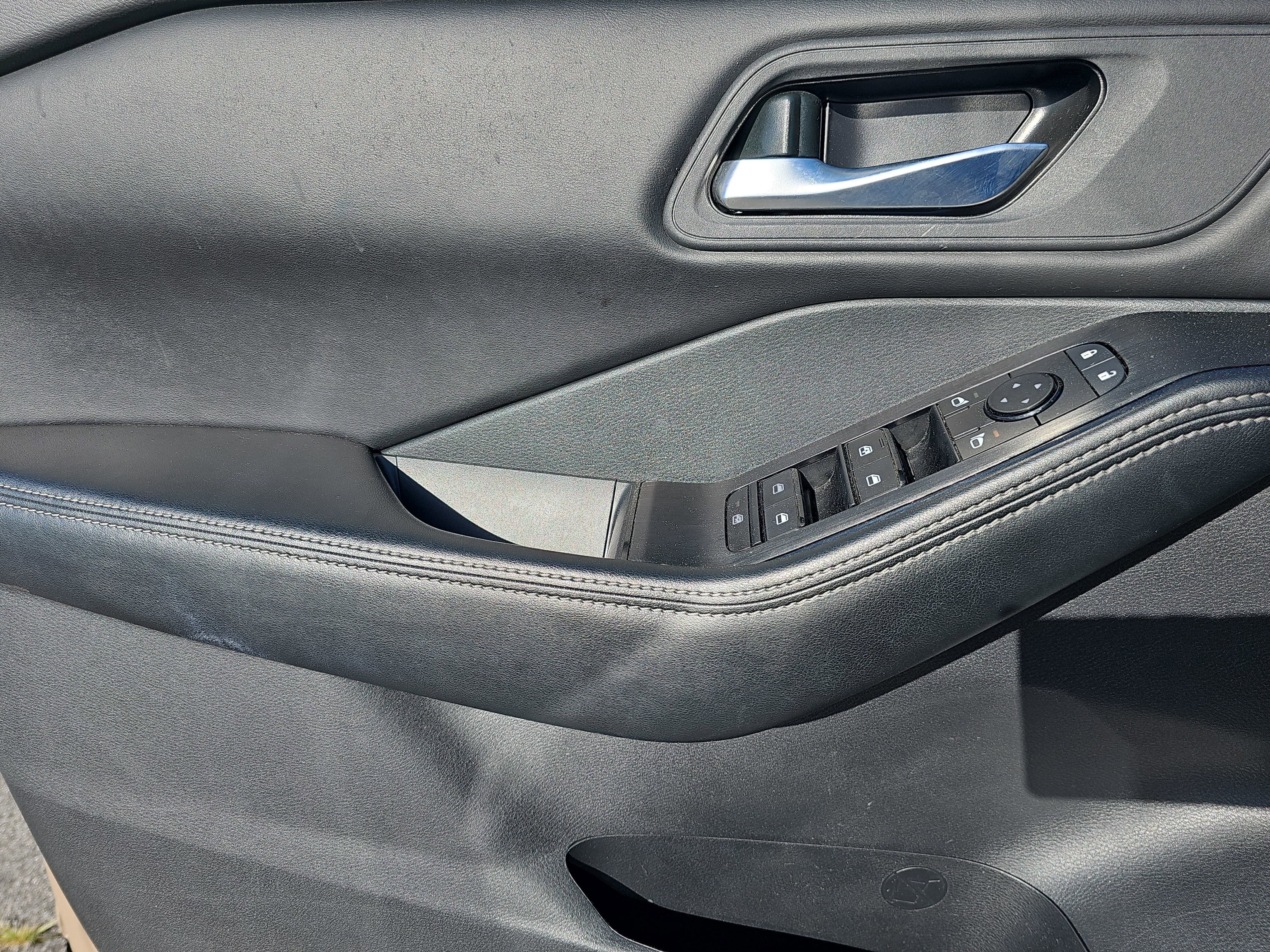 2024 Nissan Rogue AWD SV