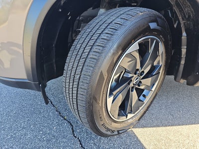 2024 Nissan Rogue AWD SV