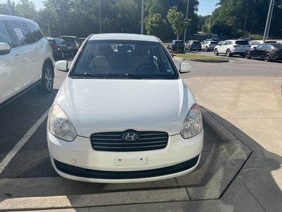 2010 Hyundai Accent 4dr Sdn Auto GLS