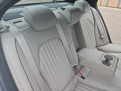 2023 Genesis G70 2.0T RWD