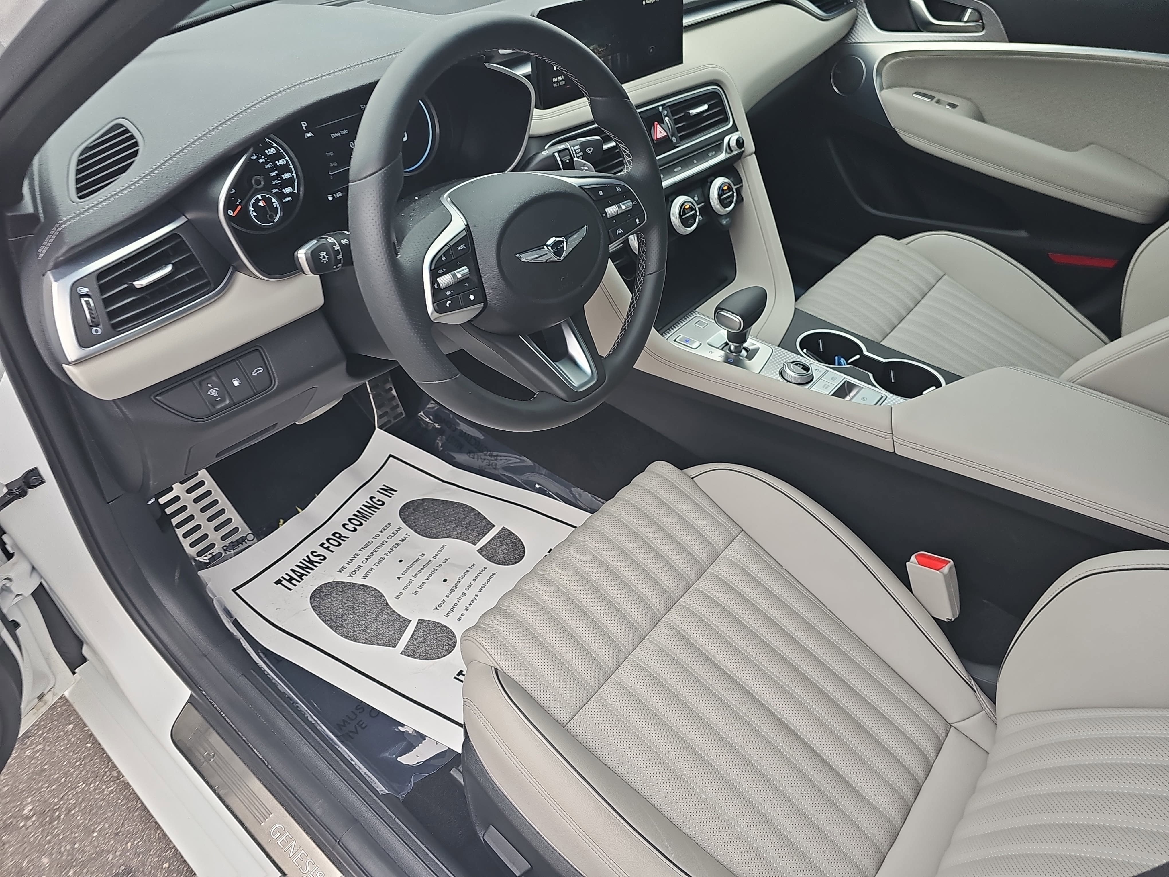 2023 Genesis G70 2.0T RWD