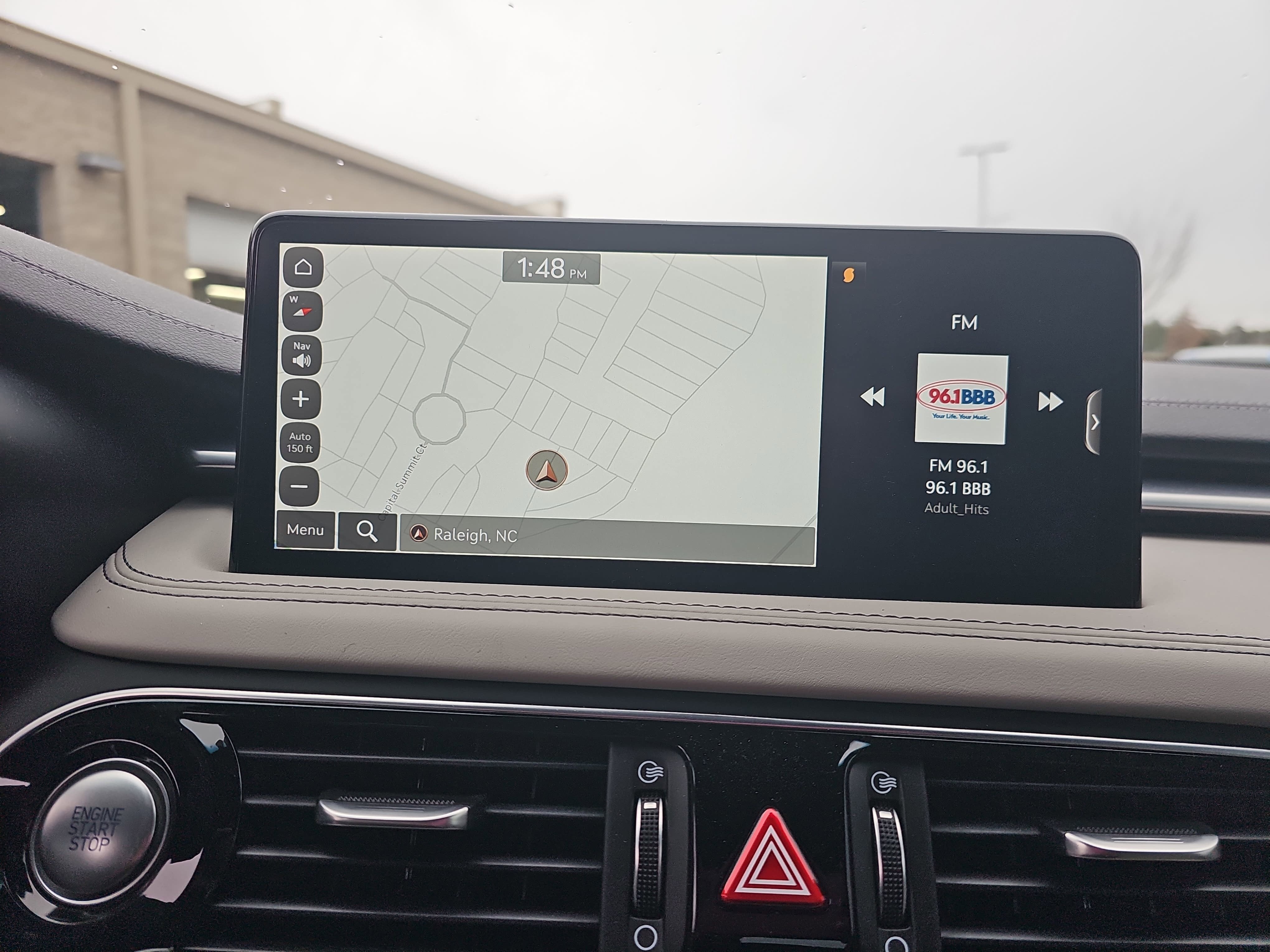 2023 Genesis G70 2.0T RWD