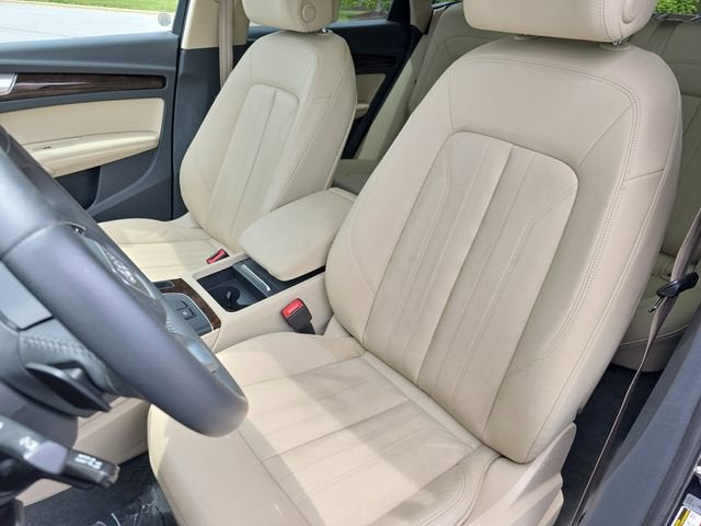 2020 Audi Q5 Premium Plus 45 TFSI quattro