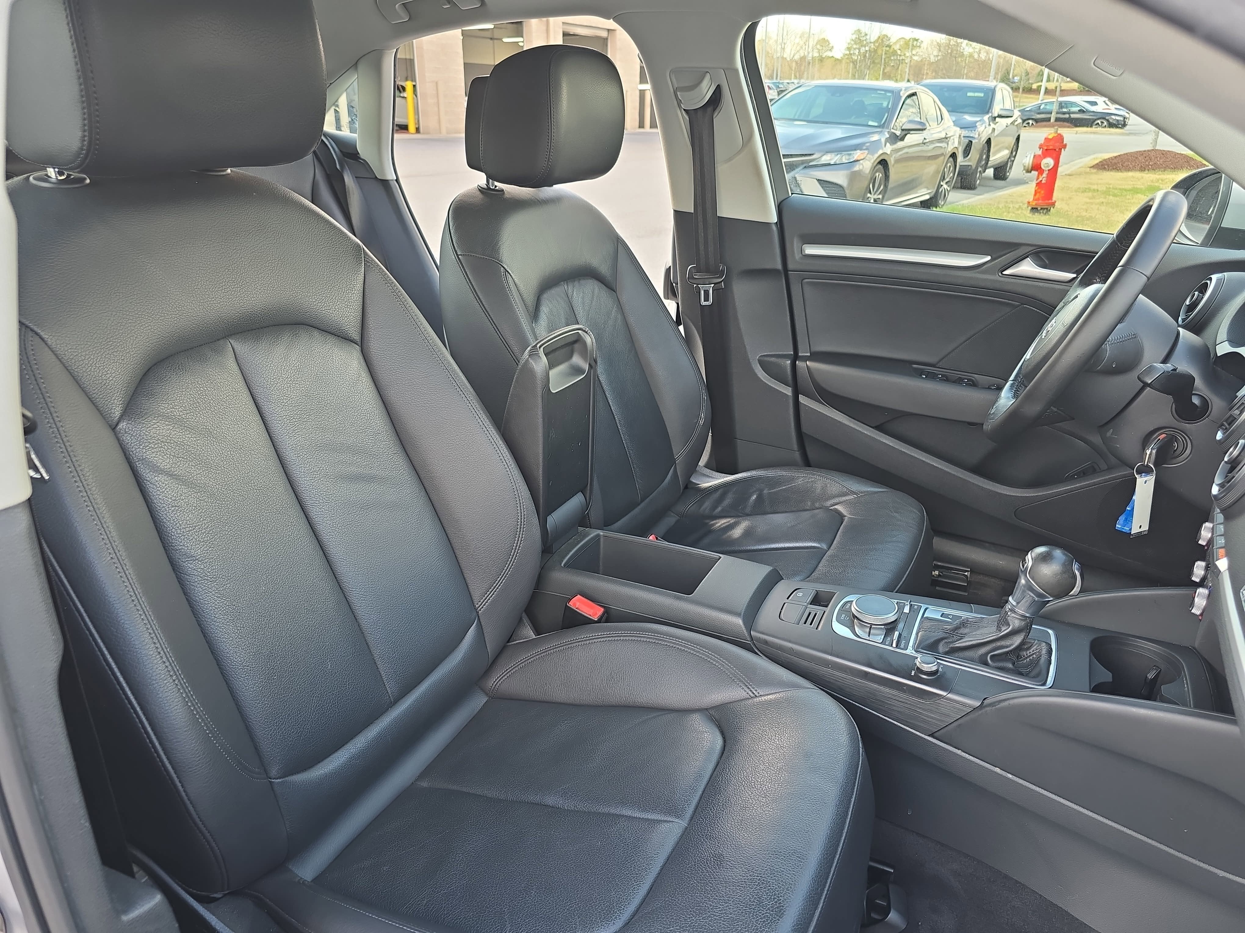 2015 Audi A3 4dr Sdn quattro 2.0T Premium