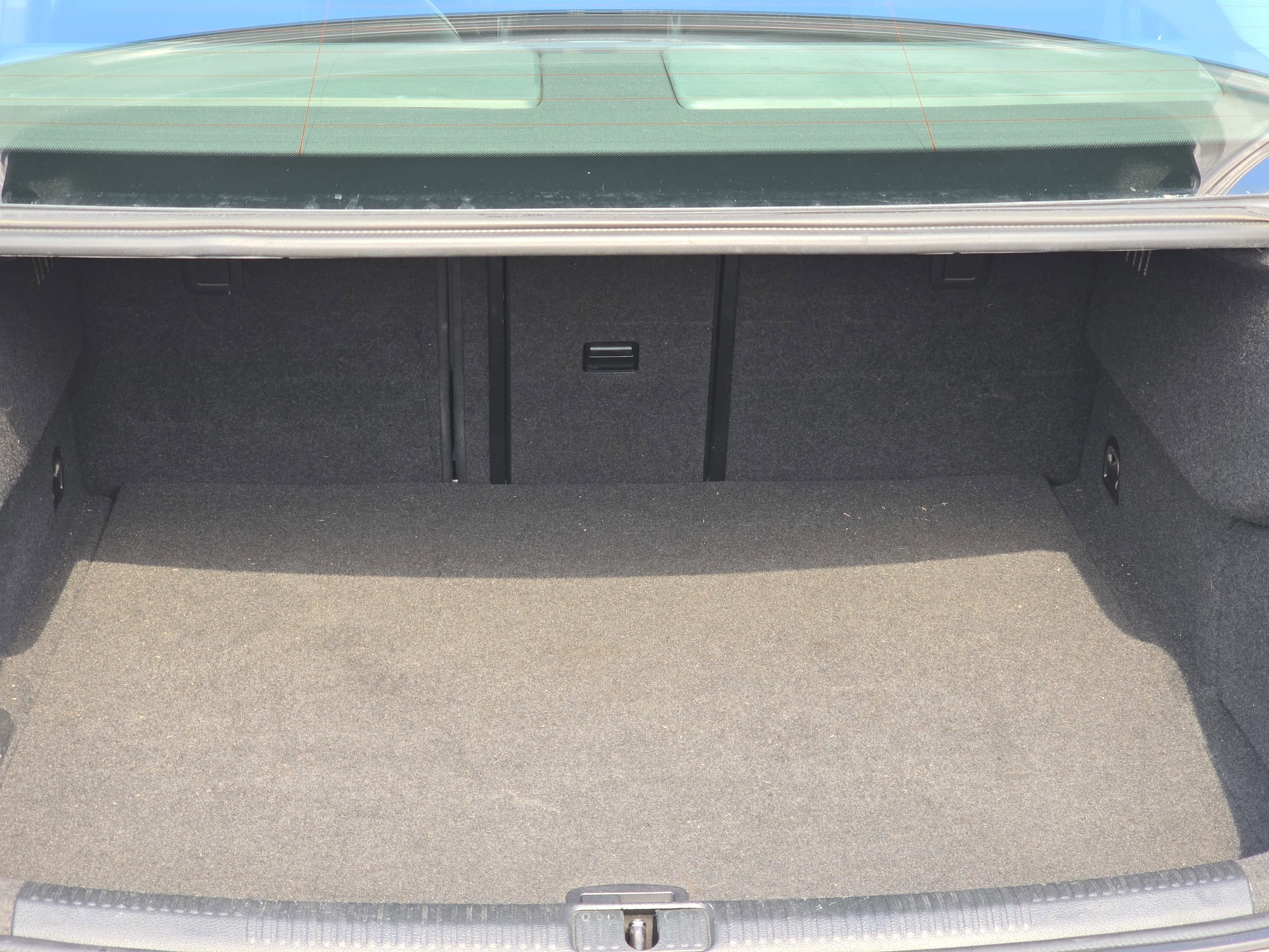 2015 Audi A3 4dr Sdn quattro 2.0T Premium