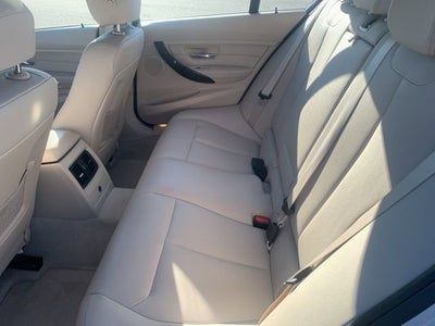 2013 BMW 3 Series 4dr Sdn 328i RWD